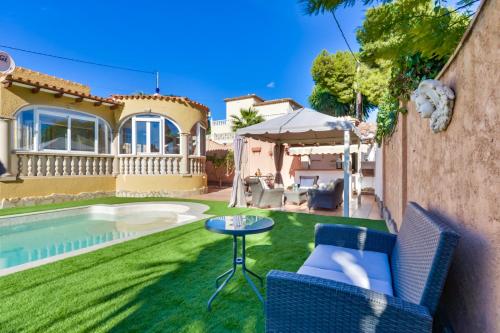 Villa image 1