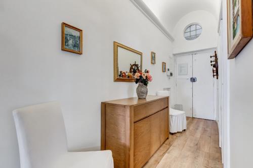 Living Rome Repubblica apartment - image 10