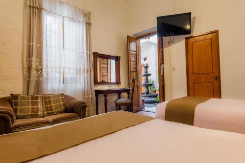 Twin Room image 1