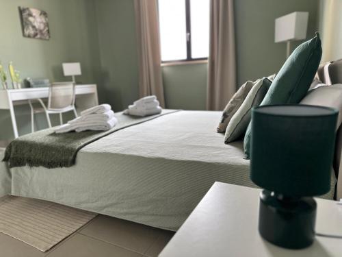 BOTANICAL SUITE 2