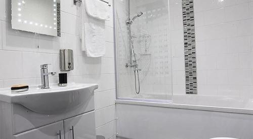 Lewis Apartment 3 Well located Northern Quarter sleeps Upto 8, Mánchester (foto 5)