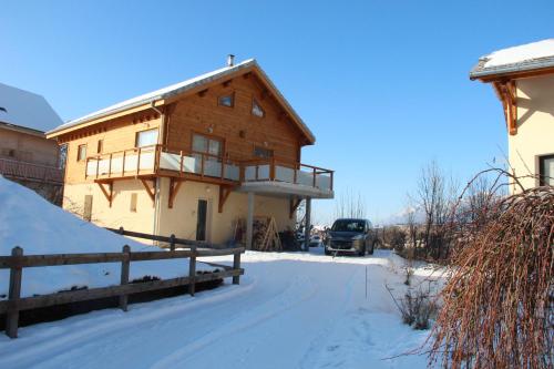 ANCELLE TAILLAS RDC CHALET