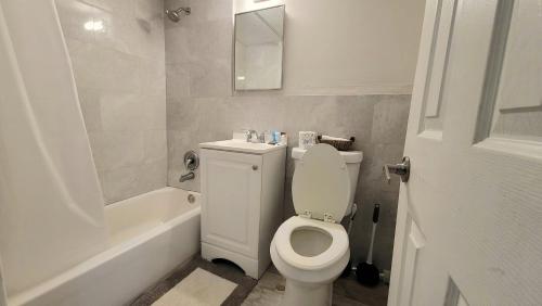 BEACHWAY INN – Lantana, FL