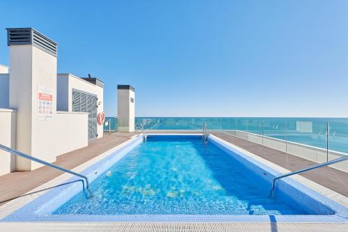 Terraza al Mediterráneo, Malaga (foto 8)