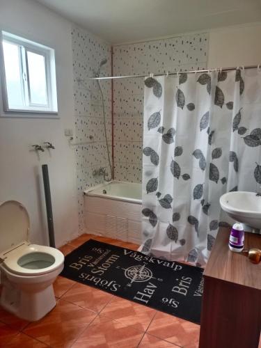 淋浴間, Casa Pangal Bajo in 艾森港