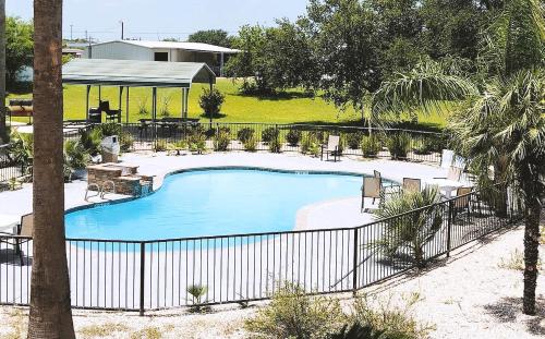 Americas Best Value Inn Beeville - 전망