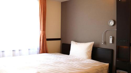 1 twin bed