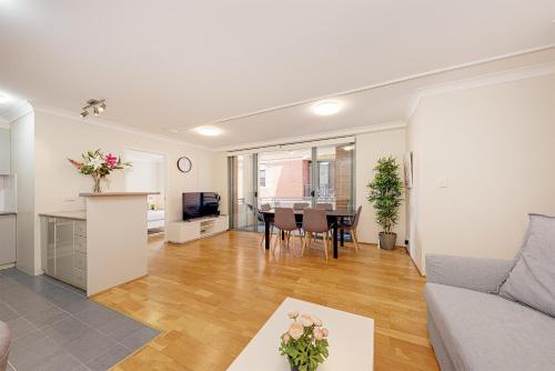 Spacious & Cosy 2 Bedroom Apartment in Darling Harbour