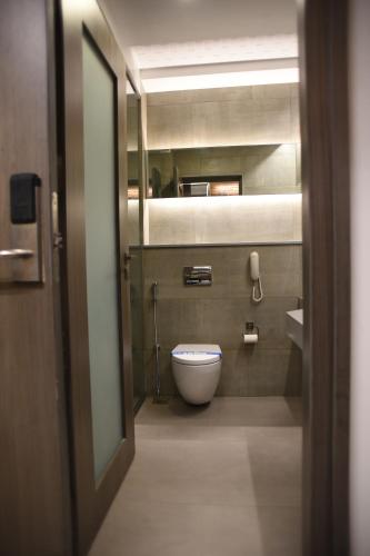 RATHNA RESIDENCY - NEAR US CONSULATE - Tap to explore photos