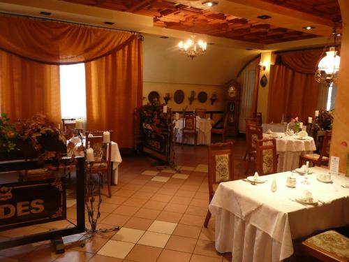 Azymut Hotel - Restauracja in Lodz City Center