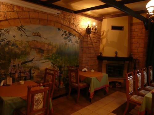 Azymut Hotel - Restauracja in Lodz City Center