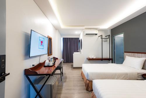 Luck Thai Hotel photo 2