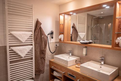 424562849 Parkhotel Burgmühle