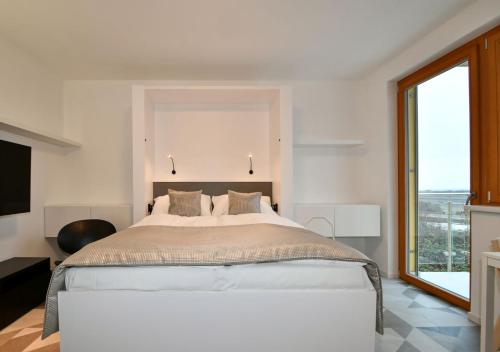 EFI Residence Holzova 28 in ลิเซน