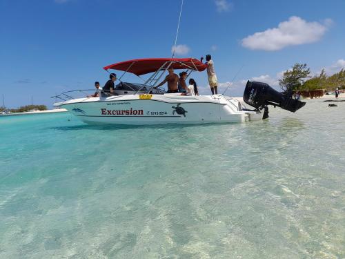 Residence Devika2 Trou aux Biches 1km from the residence no1