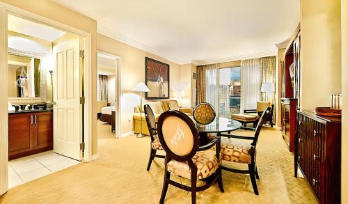 Amalz Balcony Suites at Mgm Signature !, Las Vegas (photo 9)