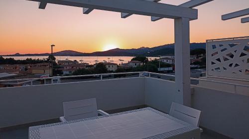  Welcomely - White Terrace - Condominio AcquaLife in Cannigione