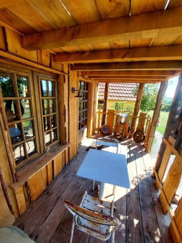 Cabane insolite TOUT CONFORT Chalet Gites Luzy Morvan Bourgogne