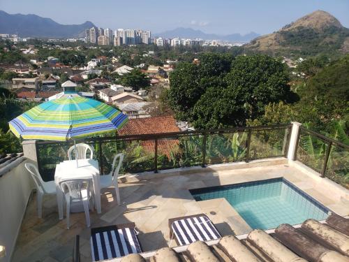 Casa na Paz da Montanha a 600 Metros da Praia