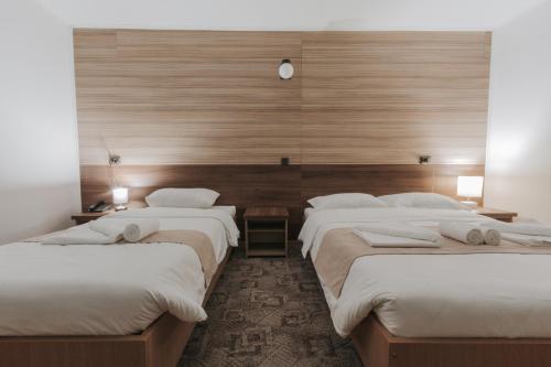 Hotel Apollo - Central - image 14