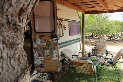 The Joint Backpackers – Oudtshoorn, KS