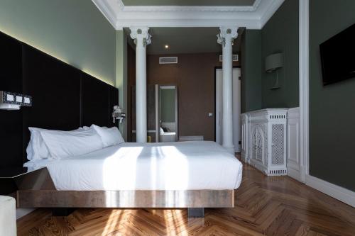 Hotel Petit Palace Lealtad Plaza