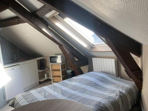 Petit studio tout confort - Location saisonnière - Valenciennes