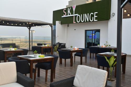 ห้องอาหาร, โรงแรมลา คาซา เซียโล (Hotel La Casa Cielo) in โคโตนู