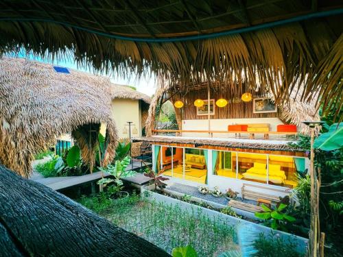 Balcony/terrace, Varni Homestay in Phatthalung