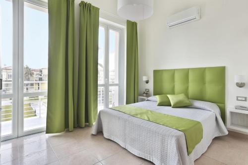 Camera doppia o twin, vista sul mare, balcone