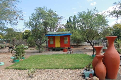 The Joint Backpackers – Oudtshoorn, KS