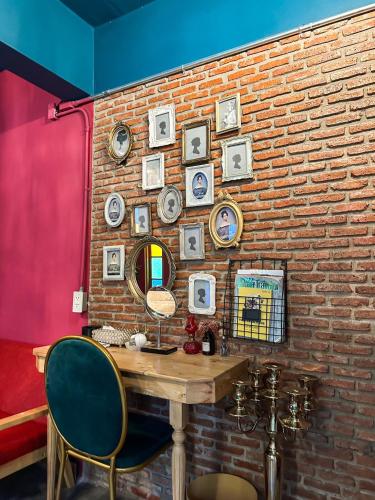 T-House BKK 2Floors near BTS with swimming pool and free Wifi