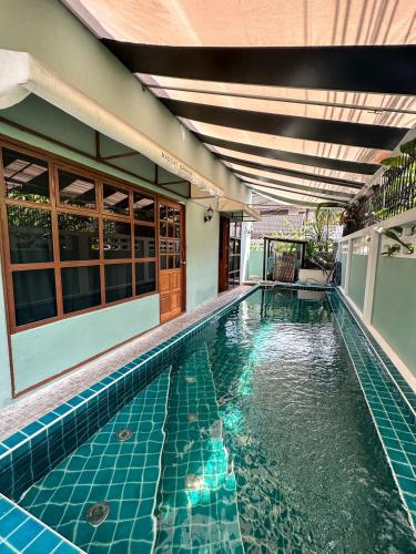 T-House BKK 2Floors near BTS with swimming pool and free Wifi - 수영장
