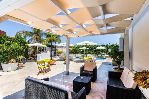 Marricriu BeB Rooms and Pool Avola - image 4