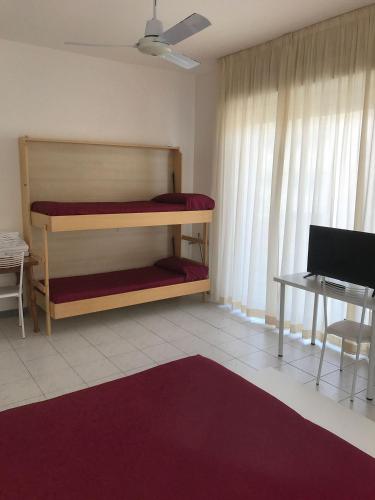 Hotel Rivamare Room only and free coffee room 4