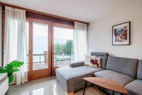 Isabella Apartment Lake View