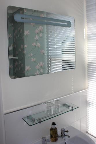 Superior Double Room image 4
