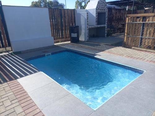 ทัศนียภาพ, Oriebruggie Accommodation in คาลวิเนีย