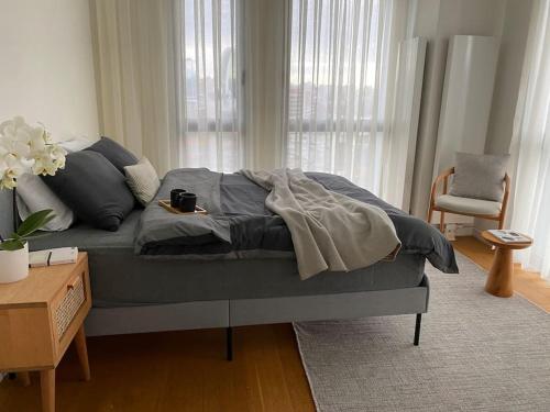 Scandinavian Newly Furnished 1 Bedroom Apartment