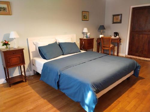 1 queen bed