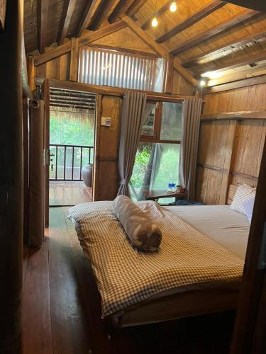 1 queen bed