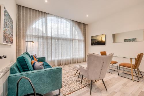 Castle Buildings Serviced Apartments 4