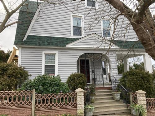 94 Neptune Avenue