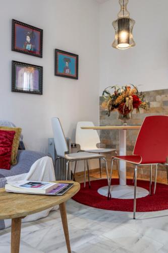 Amazing studio in the old city - image 9