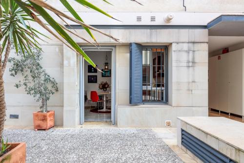 Amazing studio in the old city - image 10