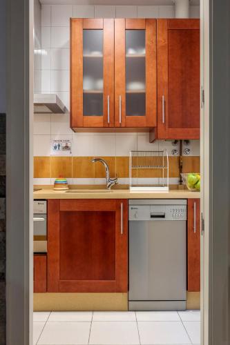 Apartment image 10