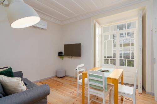 Carmo's Residence Art Apartments 1°