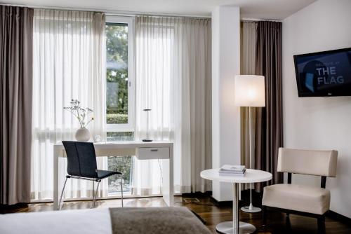 room detail thumbnail 0