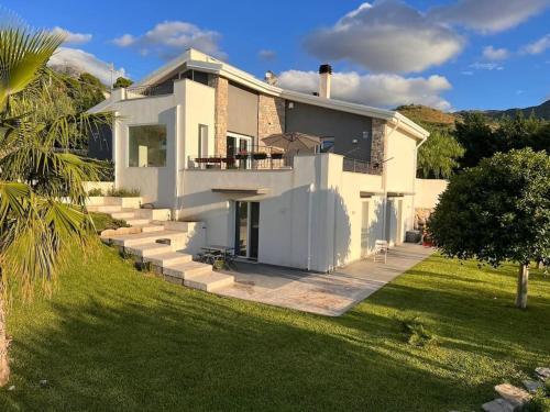 Luxury Villa in Sicily