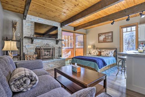 Breck Condo with Hot Tub Access Walk to Main St! in Breckenridge (CO)